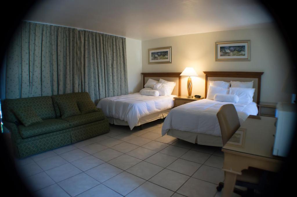 Downtown Hollywood Gardens Inn & Suites Luaran gambar