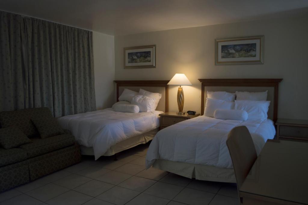 Downtown Hollywood Gardens Inn & Suites Luaran gambar