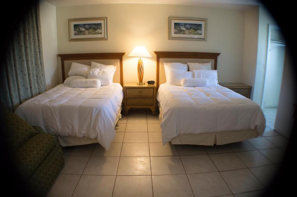 Downtown Hollywood Gardens Inn & Suites Luaran gambar