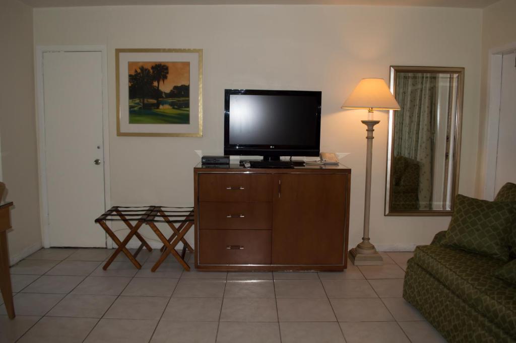 Downtown Hollywood Gardens Inn & Suites Luaran gambar